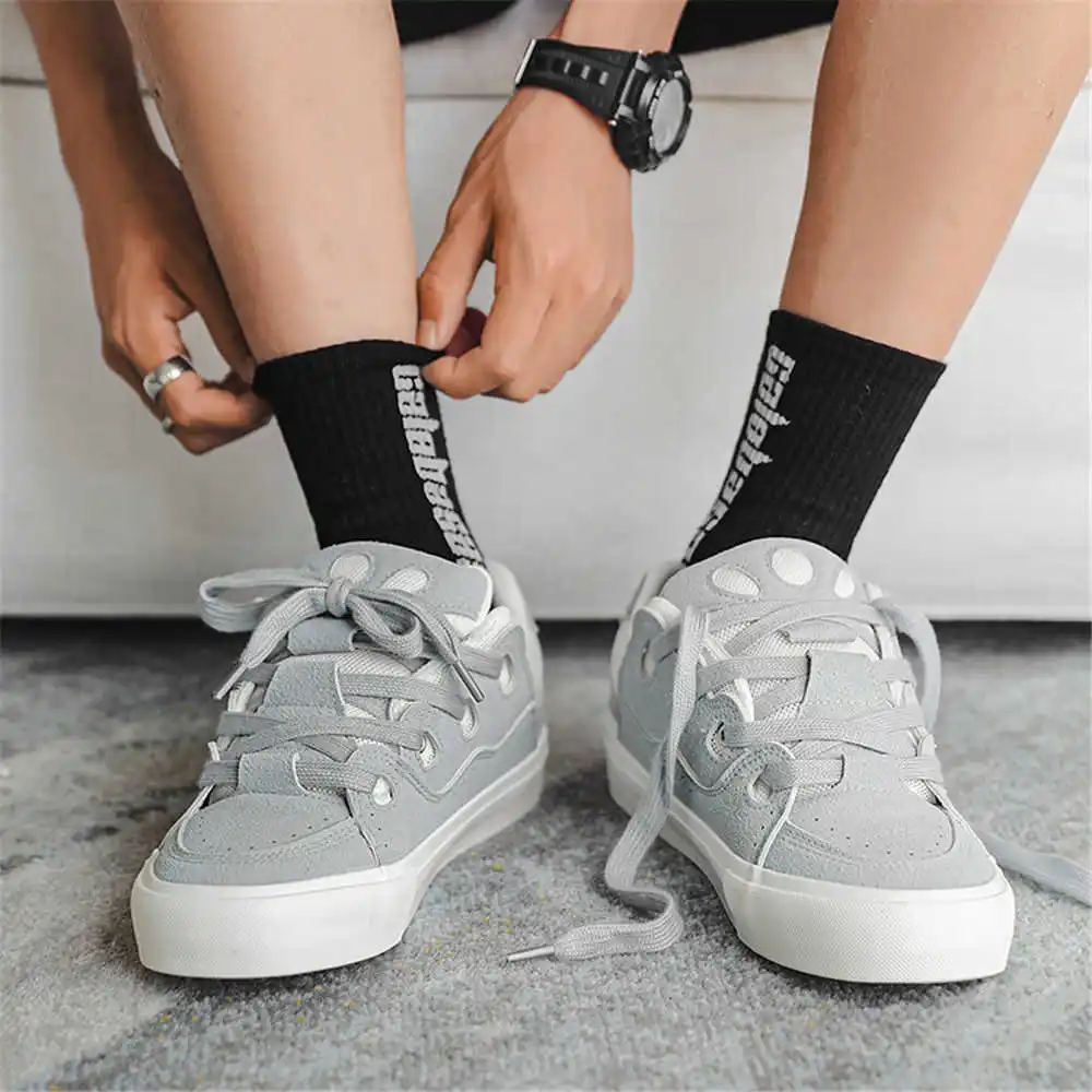 Sepatu bot krem wanita, dengan - Tech Office Names ulasan dan harga
